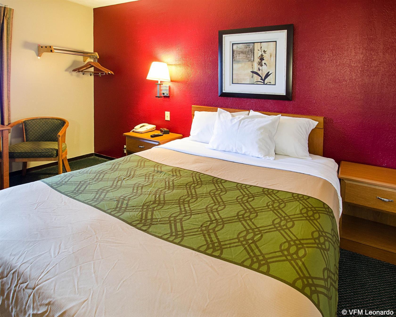 Red Lion Inn & Suites Olathe Kansas City Eksteriør bilde