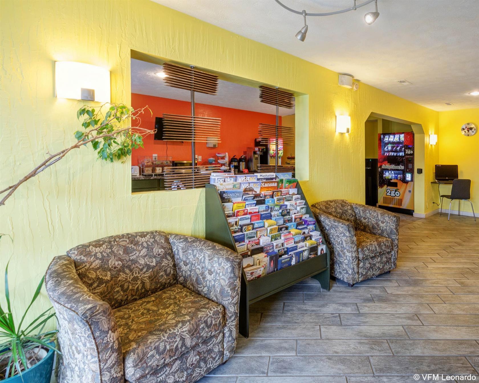 Red Lion Inn & Suites Olathe Kansas City Eksteriør bilde