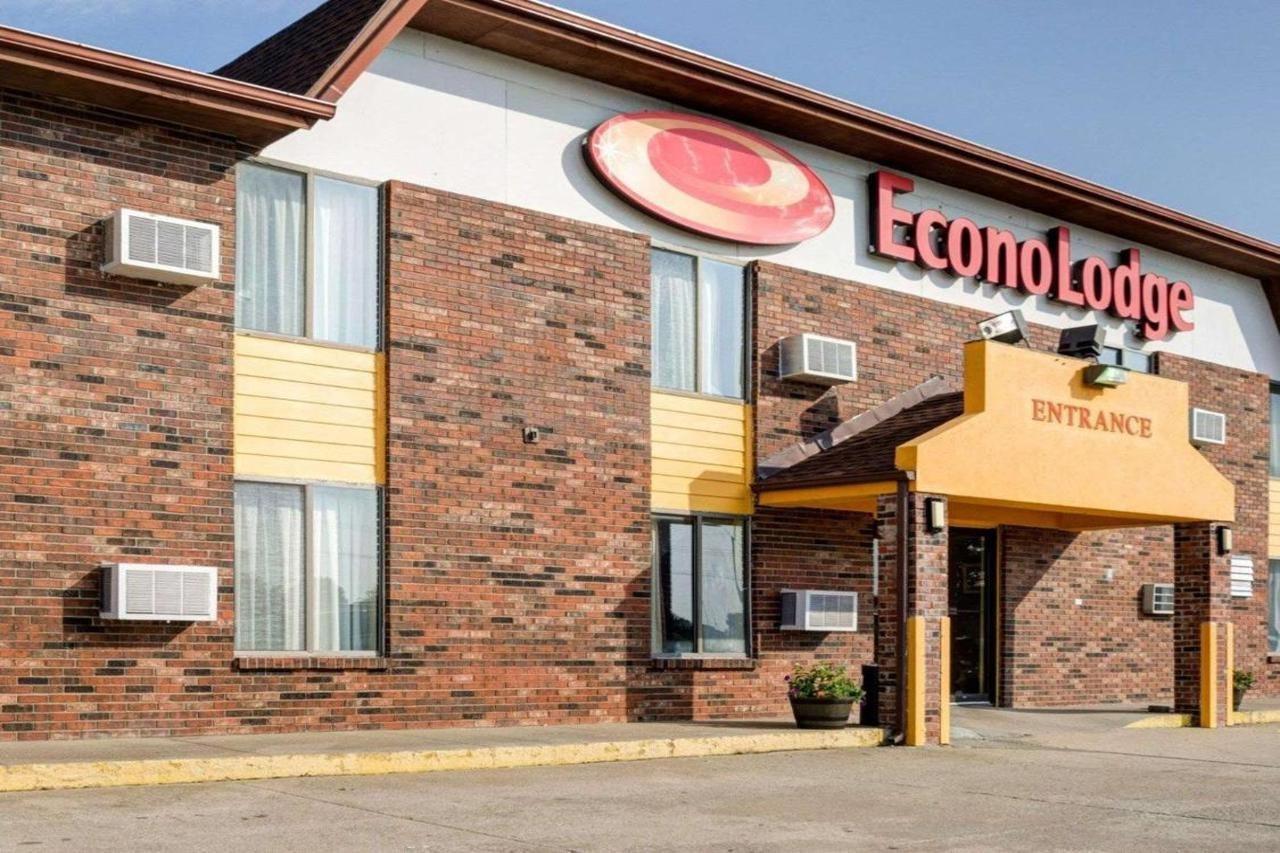 Red Lion Inn & Suites Olathe Kansas City Eksteriør bilde