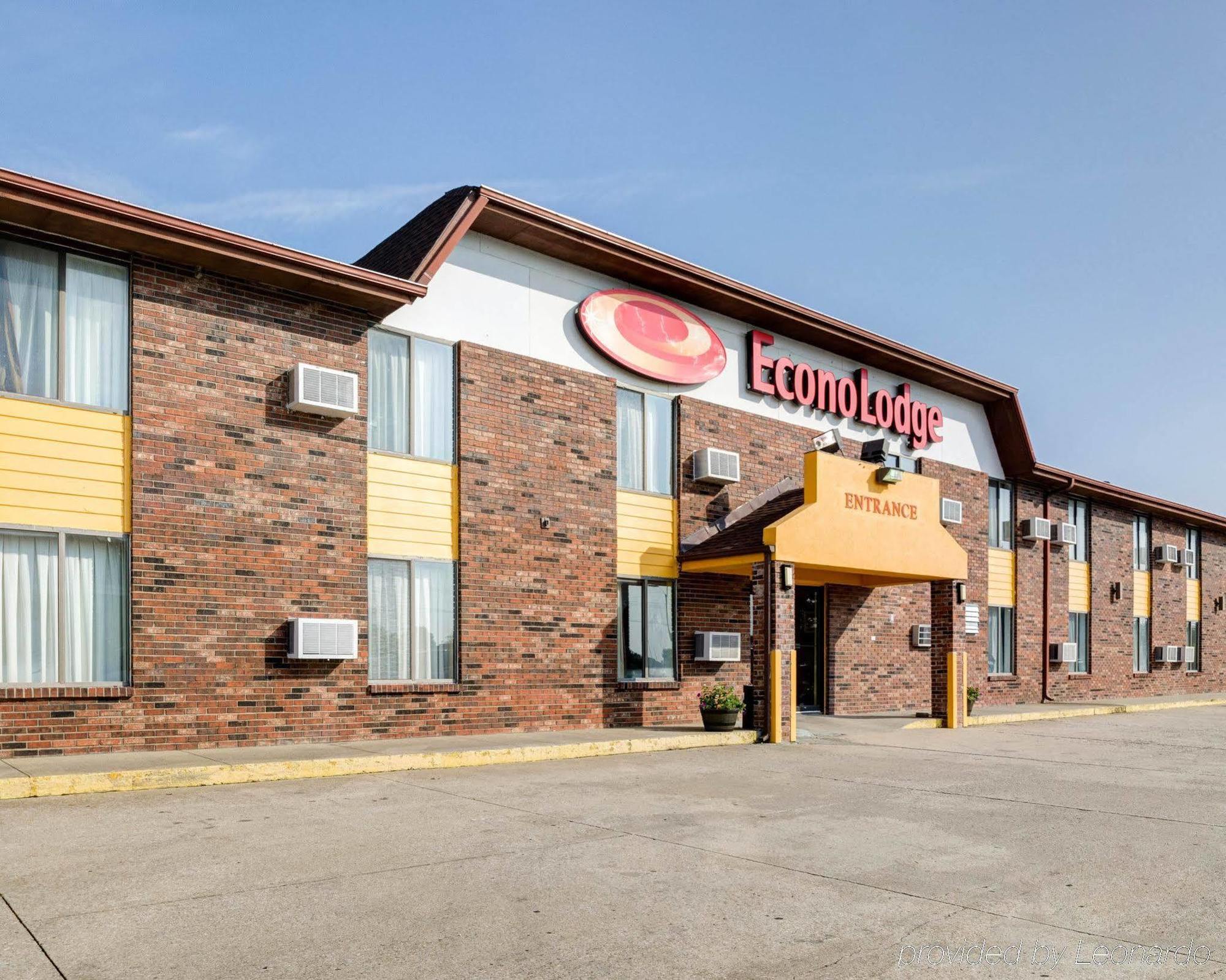 Red Lion Inn & Suites Olathe Kansas City Eksteriør bilde