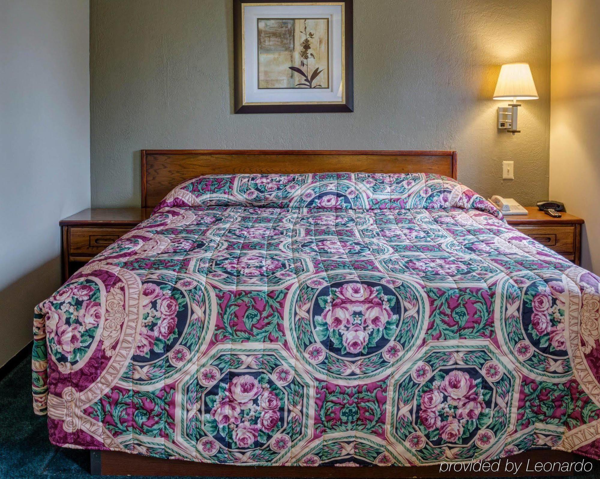 Red Lion Inn & Suites Olathe Kansas City Eksteriør bilde